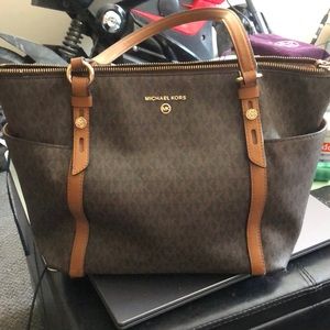 MK purse